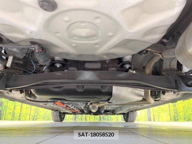 Toyota AQUA 2022-02 338172-18