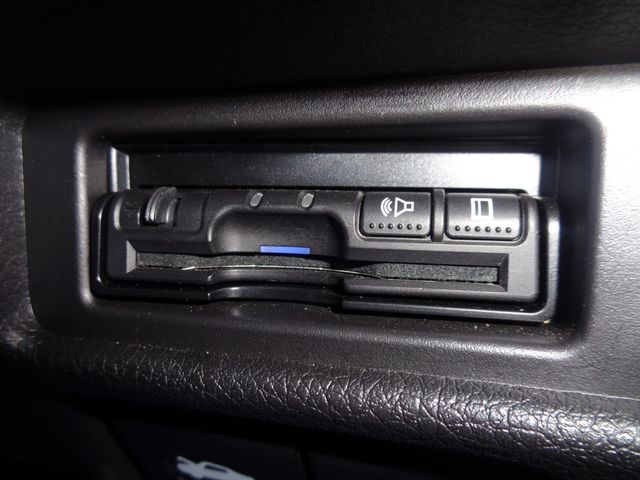 Nissan X-TRAIL 2018-05 9572-19