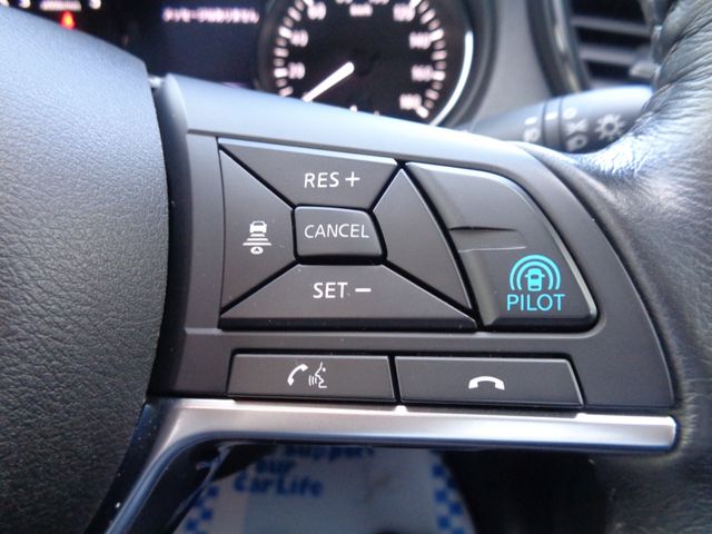 Nissan X-TRAIL 2018-05 9572-17