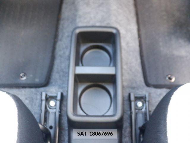 Suzuki ALTO 2017-02 327471-21