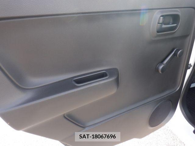 Suzuki ALTO 2017-02 327471-19