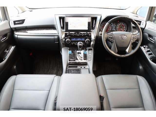 Toyota ALPHARD 2022-05 278536-1