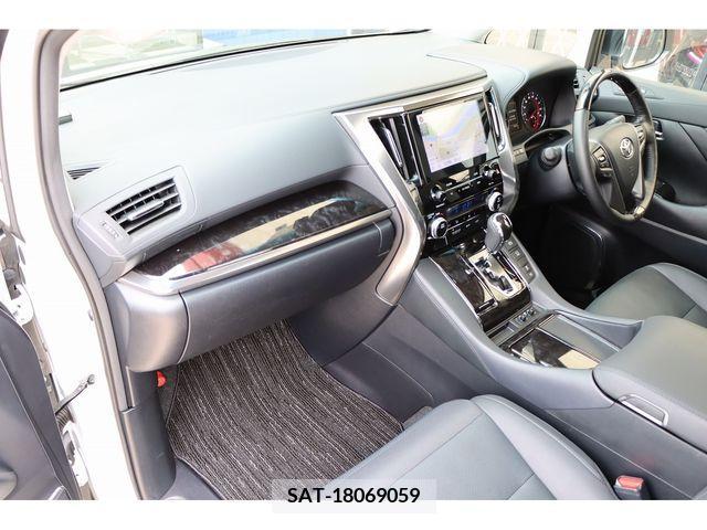 Toyota ALPHARD 2022-05 278536-11