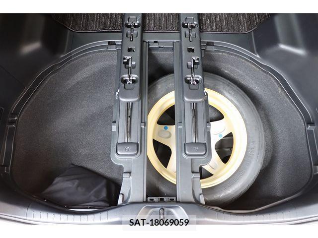 Toyota ALPHARD 2022-05 278536-17