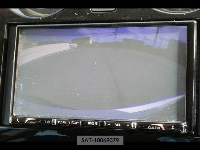 Nissan NOTE 2017-03 279877-6