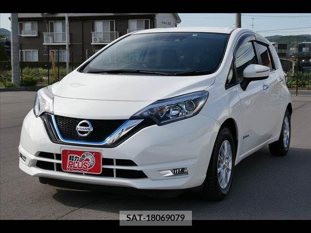 Nissan NOTE 2017-03 279877-14
