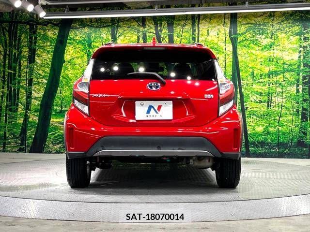 Toyota AQUA 2017-08 314320-15