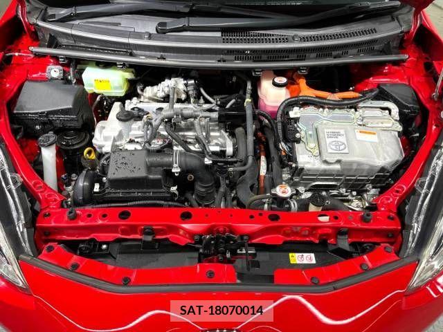 Toyota AQUA 2017-08 314320-18