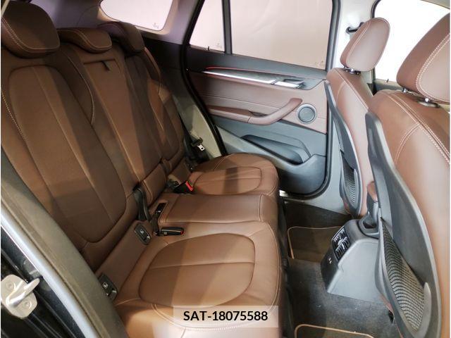 Bmw X1 2021-02 205009-11