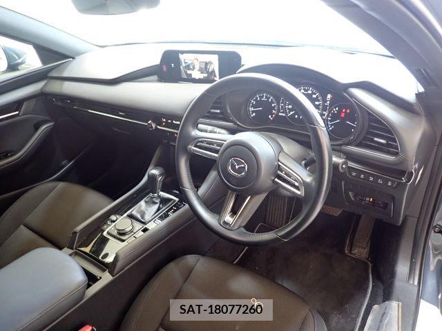 Mazda MAZDA3 2021-08 363275-1