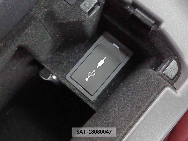 Lexus IS 2017-02 300010-17