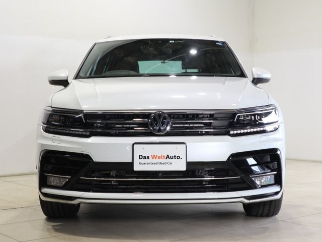 VolksWagen TIGUAN 2019-09 21912-1
