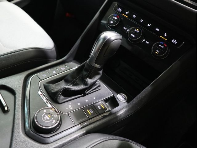 VolksWagen TIGUAN 2019-09 21912-11