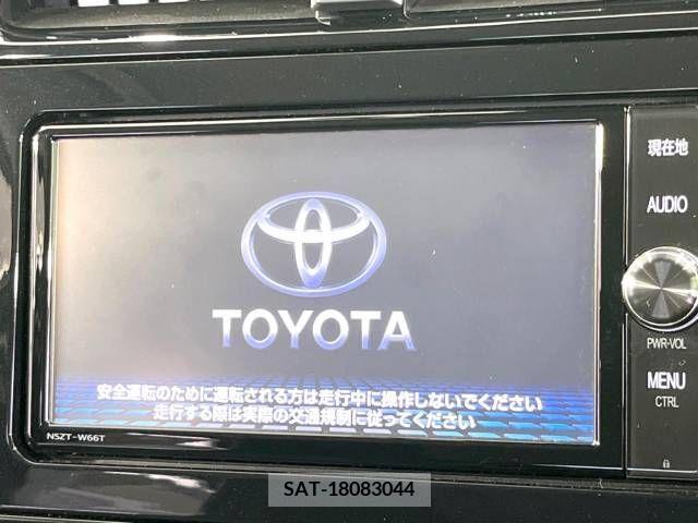 Toyota PRIUS 2017-11 282160-3