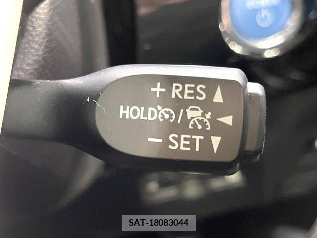Toyota PRIUS 2017-11 282160-5