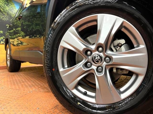 Toyota RAV4 2023-05 13976-13
