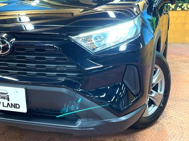 Toyota RAV4 2023-05 13976-12