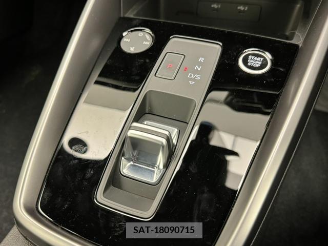 Audi A3 SEDAN 2023-04 292538-12