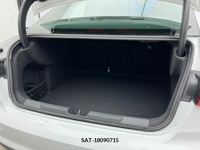 Audi A3 SEDAN 2023-04 292538-15