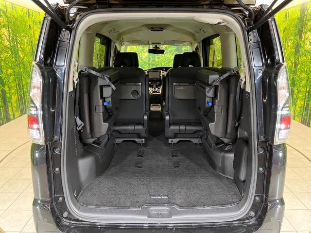 Nissan SERENA 2018-12 191194-11