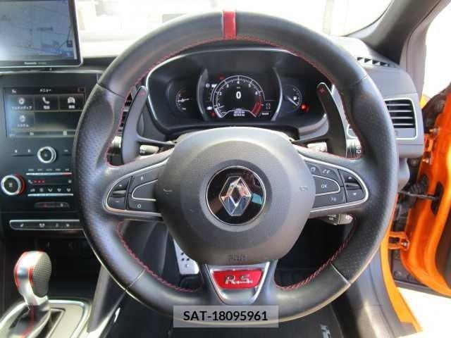 Renault MEGANE 2019-06 342489-8