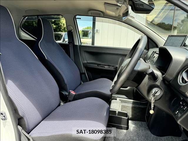 Suzuki ALTO 2019-10 305165-8