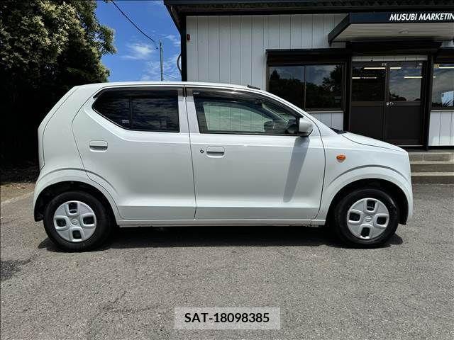 Suzuki ALTO 2019-10 305165-6