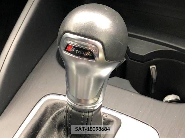 Audi A3 SEDAN 2020-06 356459-11