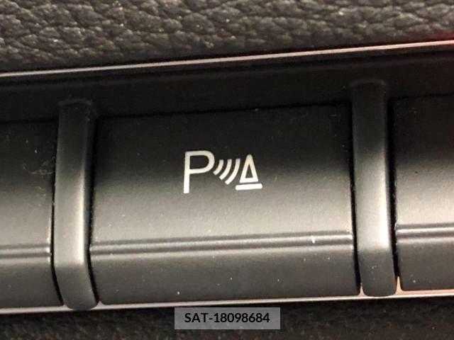 Audi A3 SEDAN 2020-06 356459-6