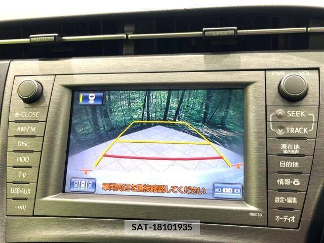 Toyota PRIUS 2013-11 376758-3