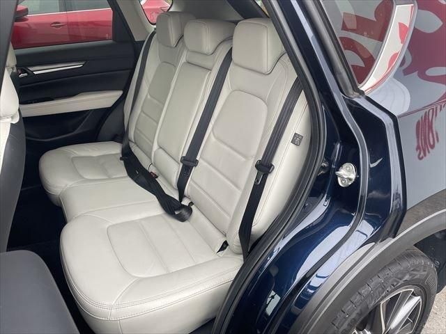 Mazda CX-5 2017-10 28635-22