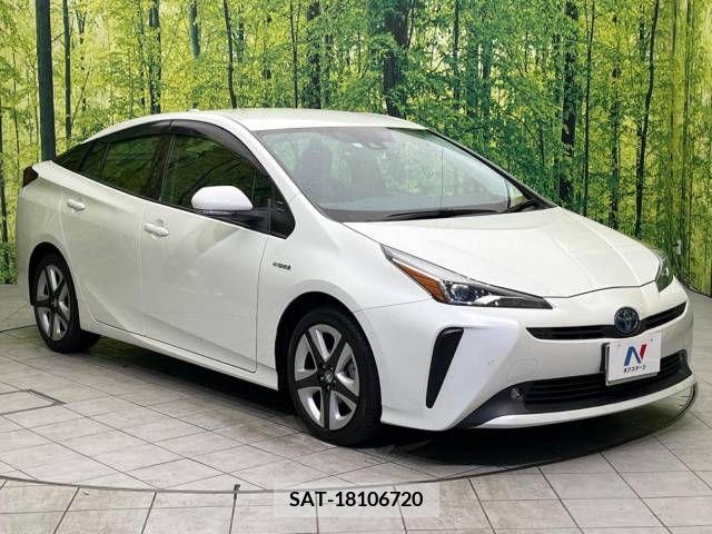 Toyota PRIUS 2019-06 211957-16