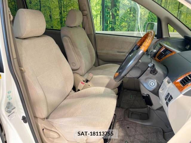 Toyota NOAH 2005-07 300590-8