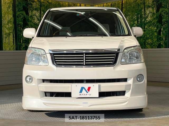 Toyota NOAH 2005-07 300590-15