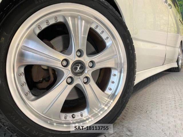 Toyota NOAH 2005-07 300590-14