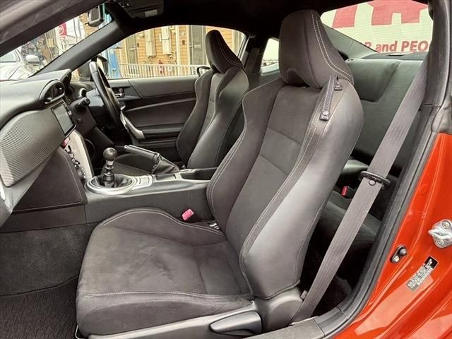 Toyota 86 2016-09 189441-21