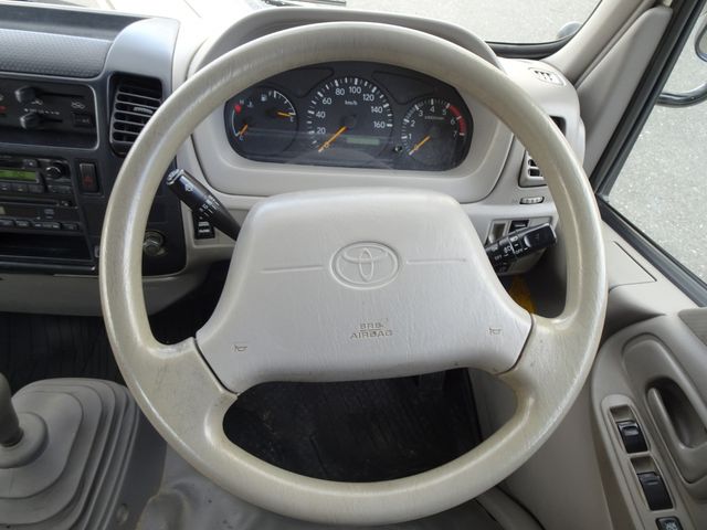 Toyota DYNA TRUCK 2004-07 188394-21