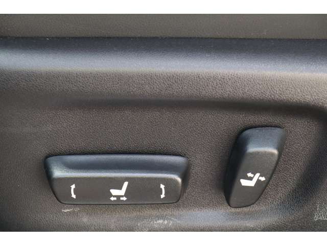 Lexus NX 2018-04 363-8