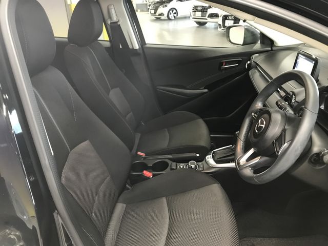 Mazda DEMIO 2017-09 21612-12