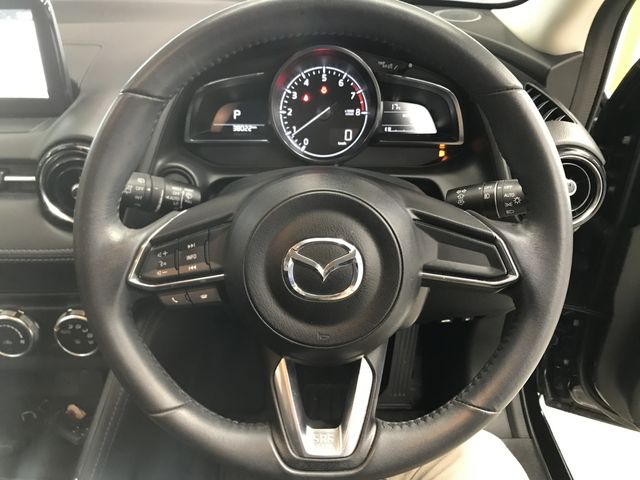 Mazda DEMIO 2017-09 21612-21