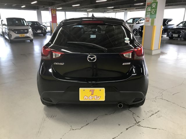 Mazda DEMIO 2017-09 21612-7