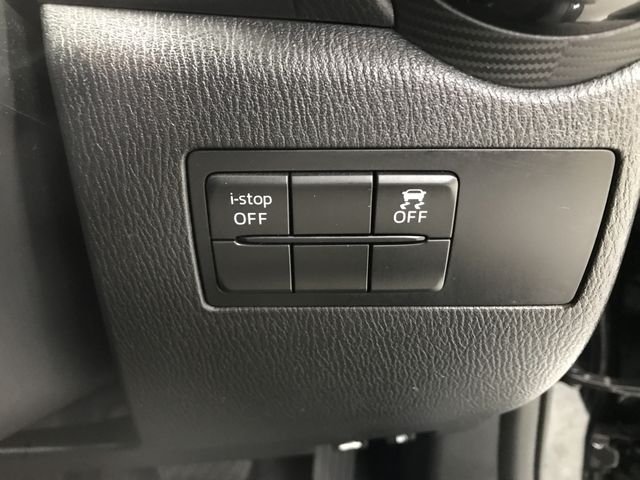 Mazda DEMIO 2017-09 21612-18