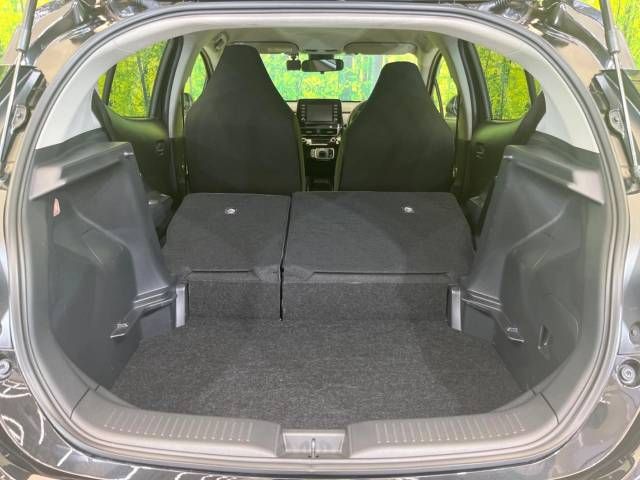 Toyota AQUA 2021-09 22558-10