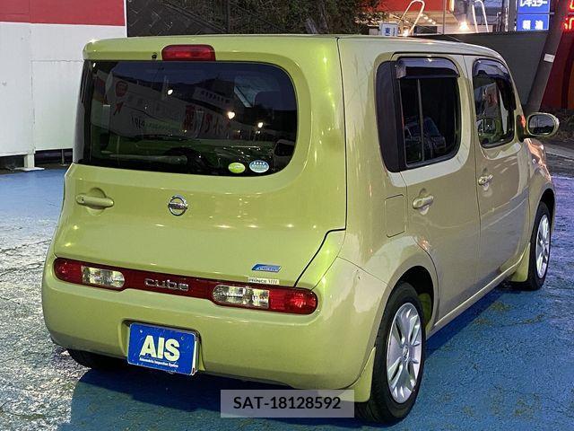 Nissan CUBE 2010-01 295670-3