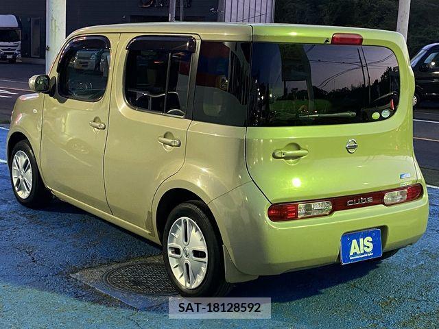 Nissan CUBE 2010-01 295670-5