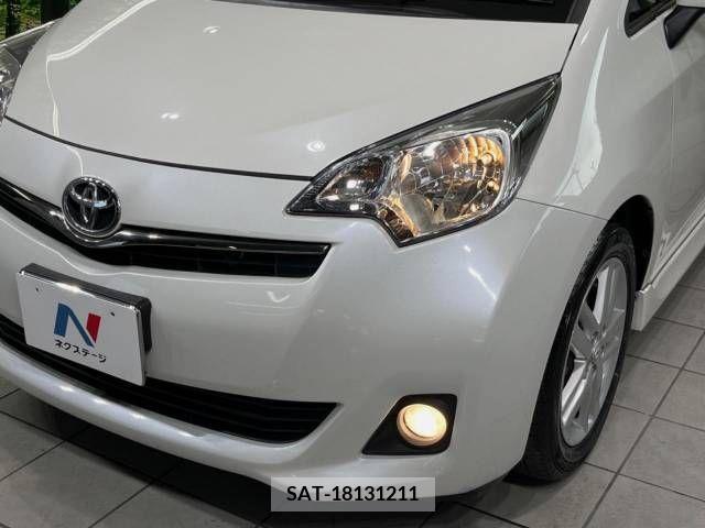 Toyota RACTIS 2011-10 382615-12