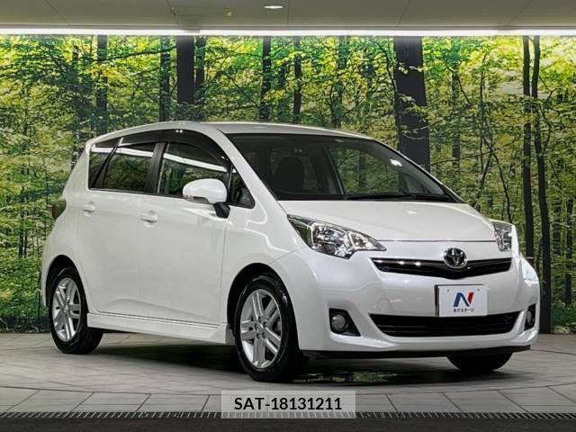 Toyota RACTIS 2011-10 382615-16