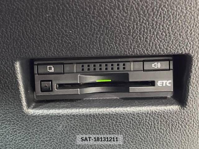 Toyota RACTIS 2011-10 382615-4