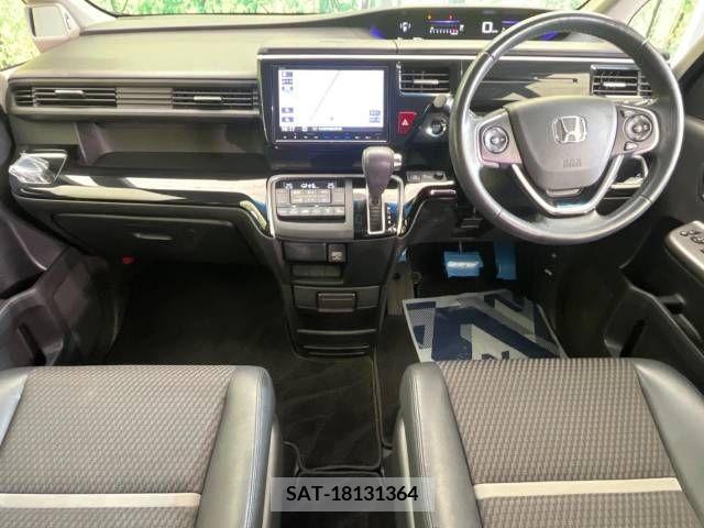 Honda STEP WGN 2017-07 339987-1