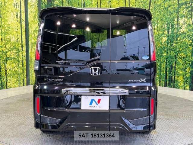 Honda STEP WGN 2017-07 339987-16